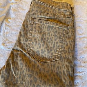 Gap Jeans Leopard Print Skinny Legging (Size 2)